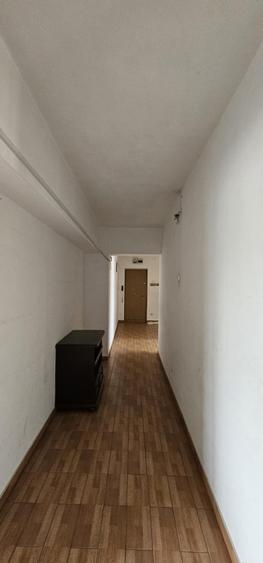 Apartament cu 4 camere decomandat în Pantelimon