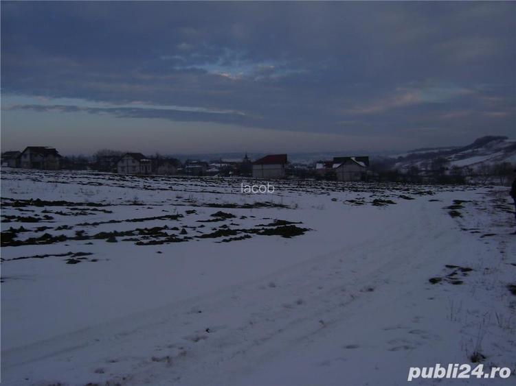 Teren de 5800 mp, în Hudum