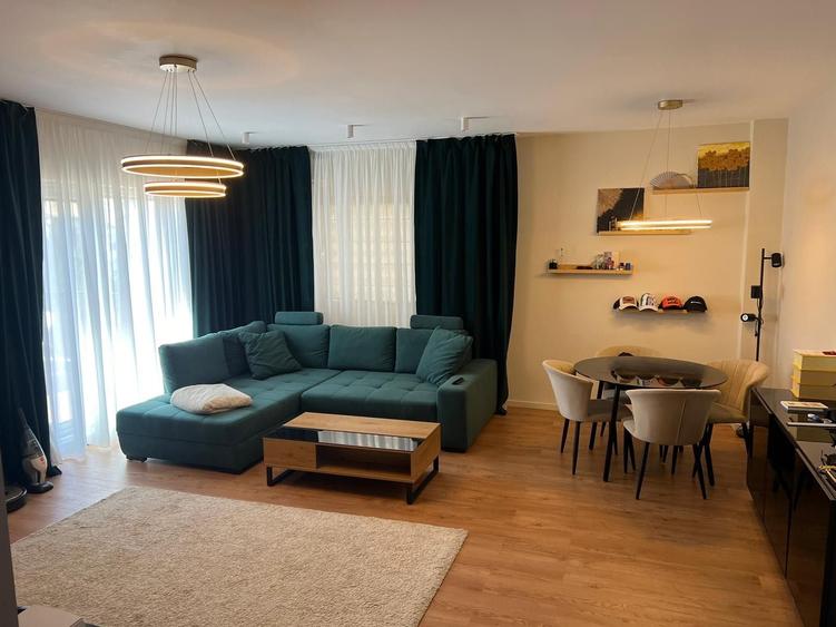 Apartament cu 3 camere decomandat în Voluntari