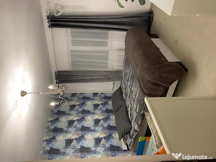 Apartament cu 2 camere decomandat în Trivale