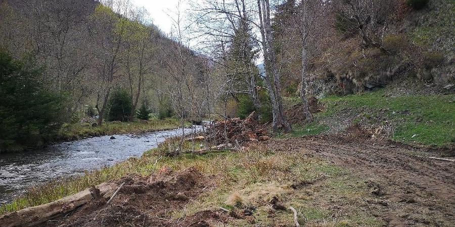 Teren de 2000 mp, în Sătic