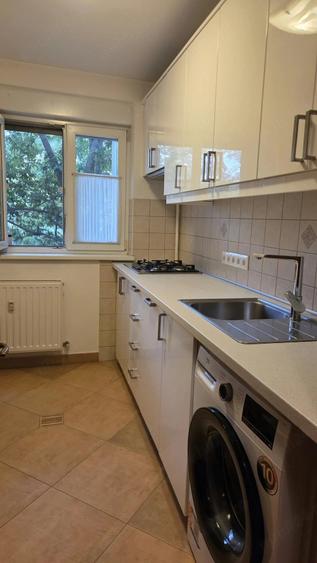 Apartament cu 2 camere decomandat în Domenii