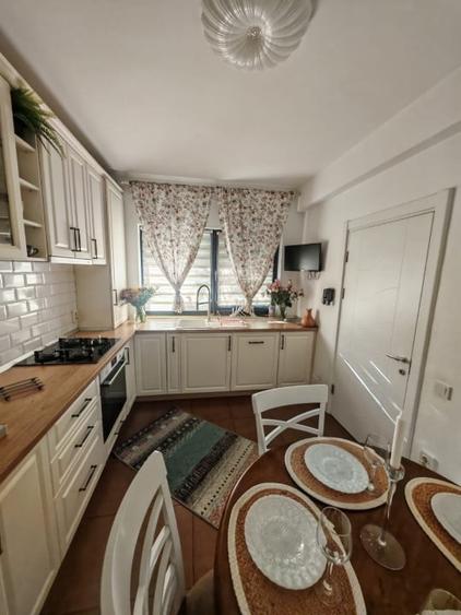 Duplex cu 4 camere cu Teren 210 Mp în Berceni