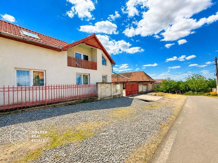 Casă individuală cu 5 camere cu Teren 1578 Mp în Șiria