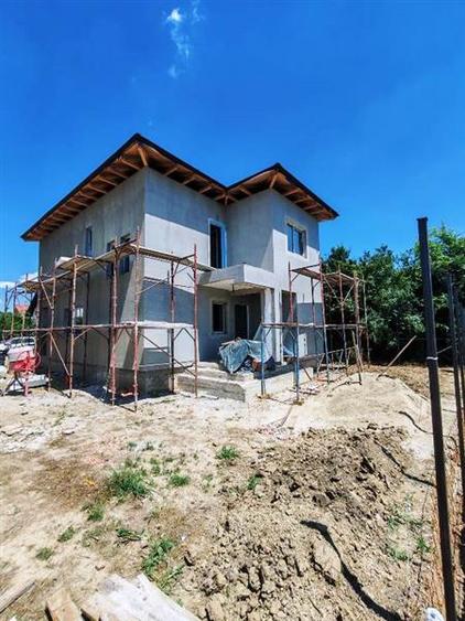 Vanzare - Casa individuala - Vila  - Magurele - aproape de centrul orasului  - i - 4