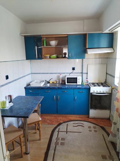 Inchiriere camera in apartament de doua camere - 5