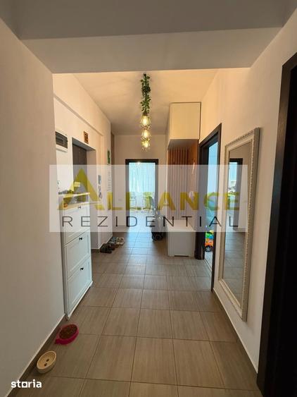 Apartament cu 2 camere decomandat în 1 Mai