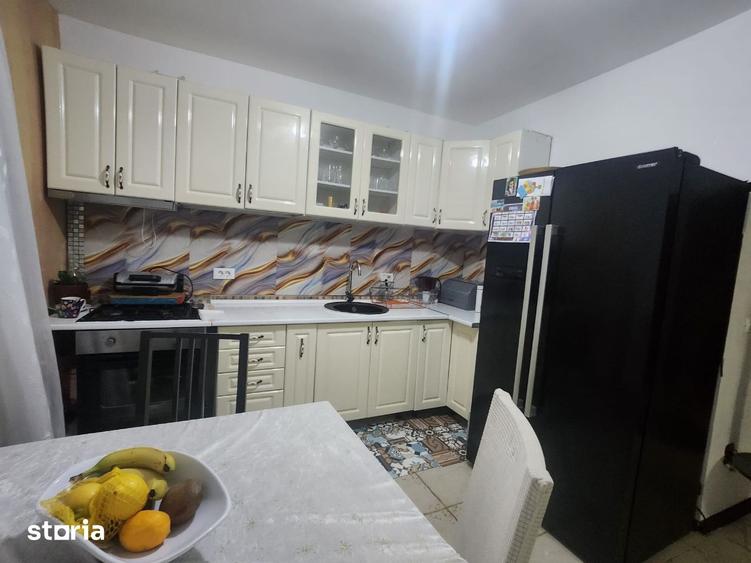 Casă cu 3 camere cu Teren 331 Mp în Măgura