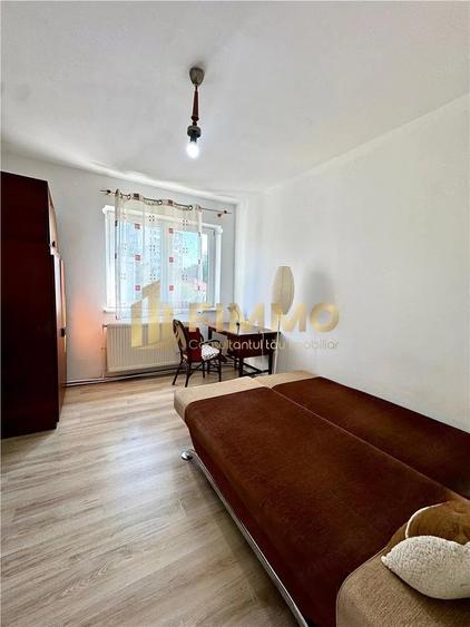 Apartament cu 3 camere semidecomandat în Poieni-Suceava