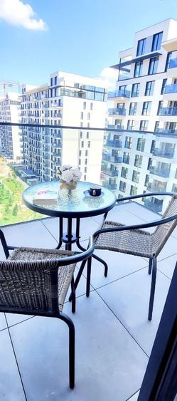 Apartament cu 2 camere decomandat, mobilat în Pipera