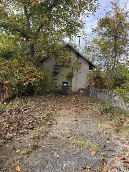 Casă cu 3 camere în Valea lui Enache