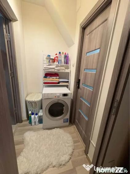 Apartament cu 2 camere semidecomandat în Calea București