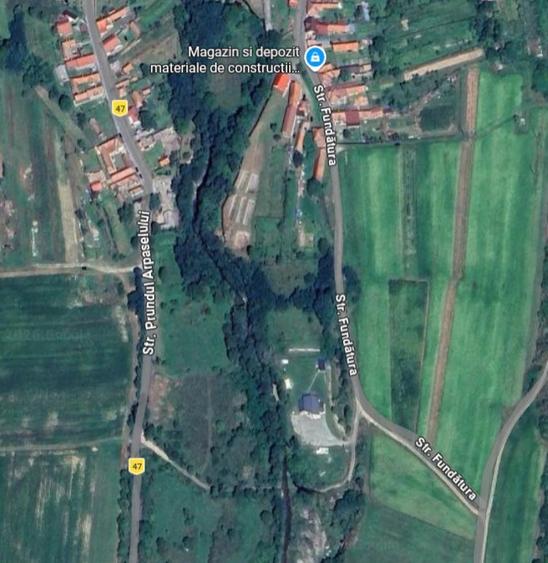 Teren de 1100 mp, în Arpașu de Sus