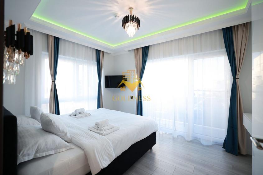Apartament cu 3 camere semidecomandat, mobilat în Între Lacuri