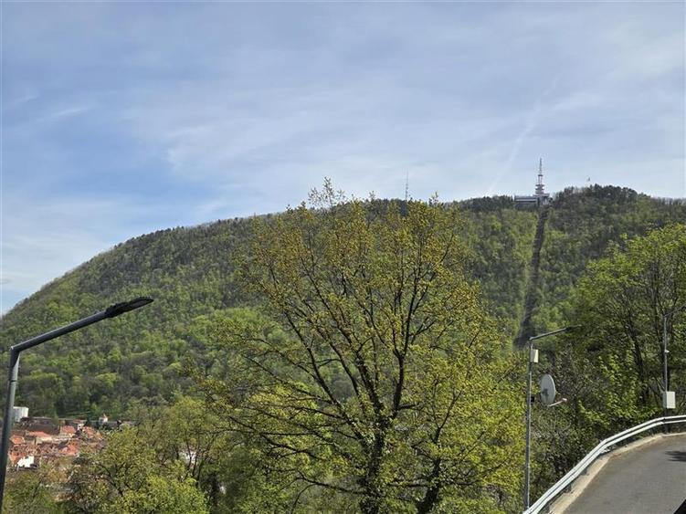 Apartament cu 2 camere decomandat, mobilat în Drumul Poienii