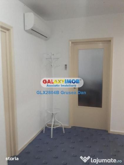 Apartament cu 3 camere în Centrul Civic