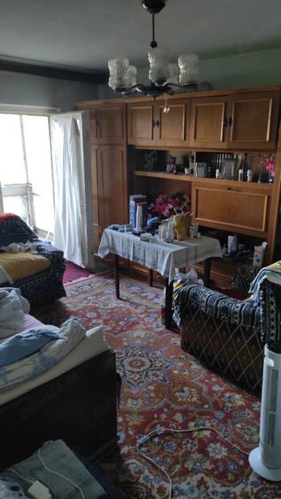 Apartament cu 2 camere decomandat în Olteniței