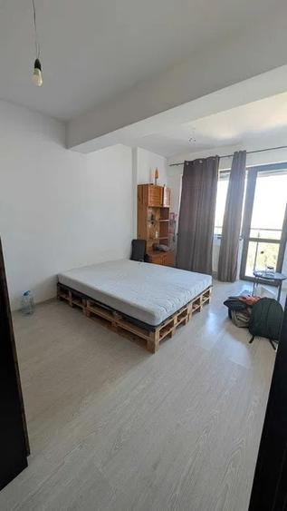Apartament cu 2 camere decomandat, mobilat în Apărătorii Patriei