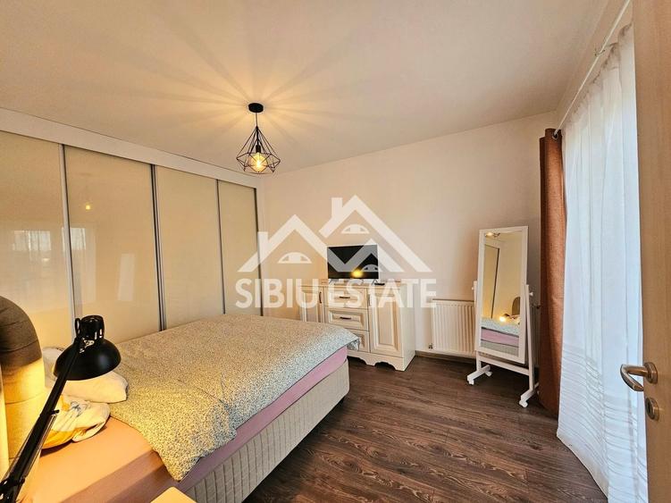 Apartament cu 3 camere decomandat, mobilat în Șelimbăr