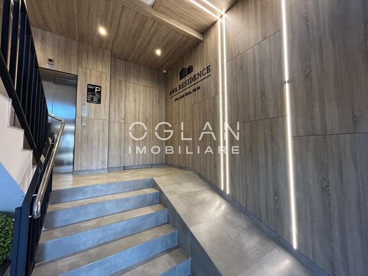 Apartament cu 3 camere semidecomandat, mobilat în Turnișor