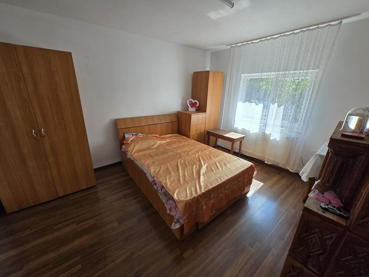 Casă cu 3 camere în Popoveni