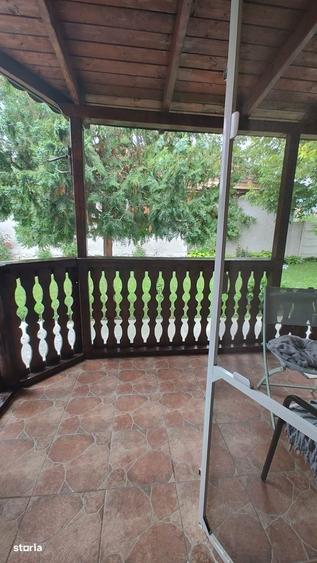 Casă cu 2 camere cu Teren 360 Mp în Ceangăi