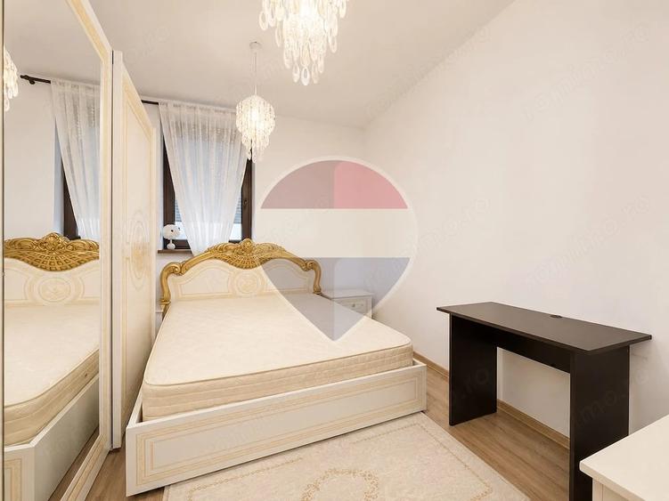 Casă cu 6 camere în Bucium
