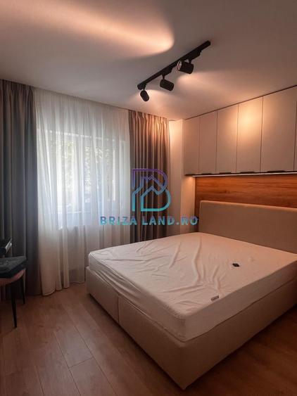 Apartament cu 3 camere decomandat în Tineretului
