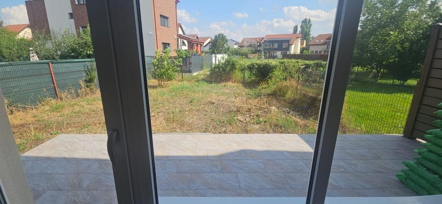 Casă cu 4 camere cu Canalizare în Băneasa