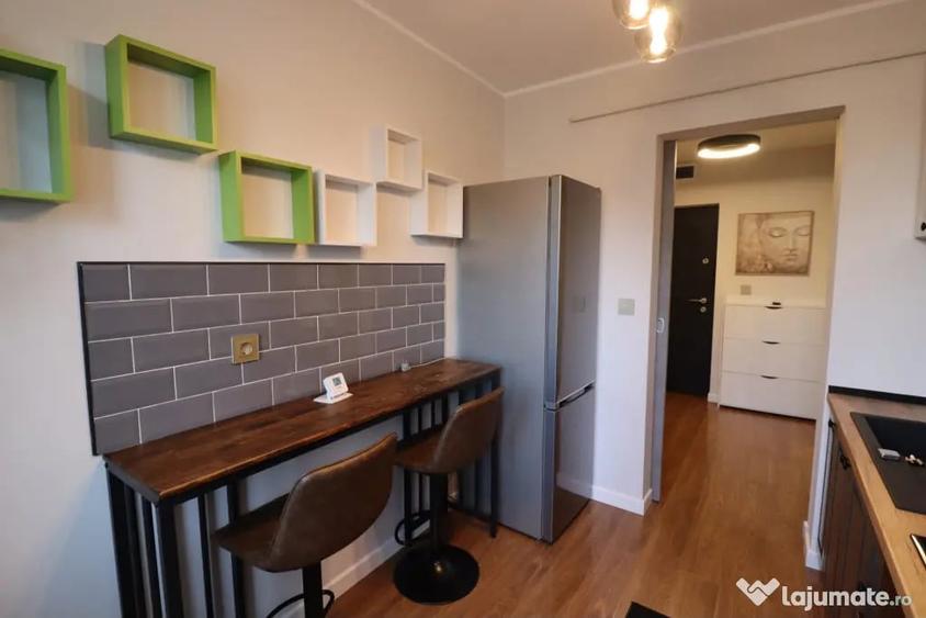 Apartament cu 2 camere semidecomandat în Central