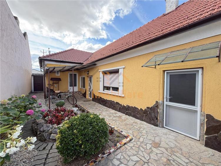Casă cu 4 camere cu Teren 471 Mp în Iosia