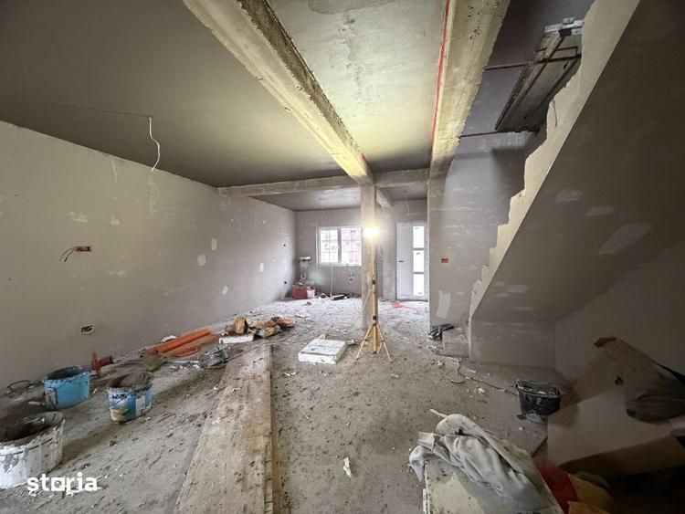 Casă cu 4 camere cu Teren 313 Mp în Central
