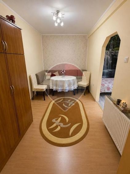 Casă cu 2 camere cu Teren 286 Mp în Periferie