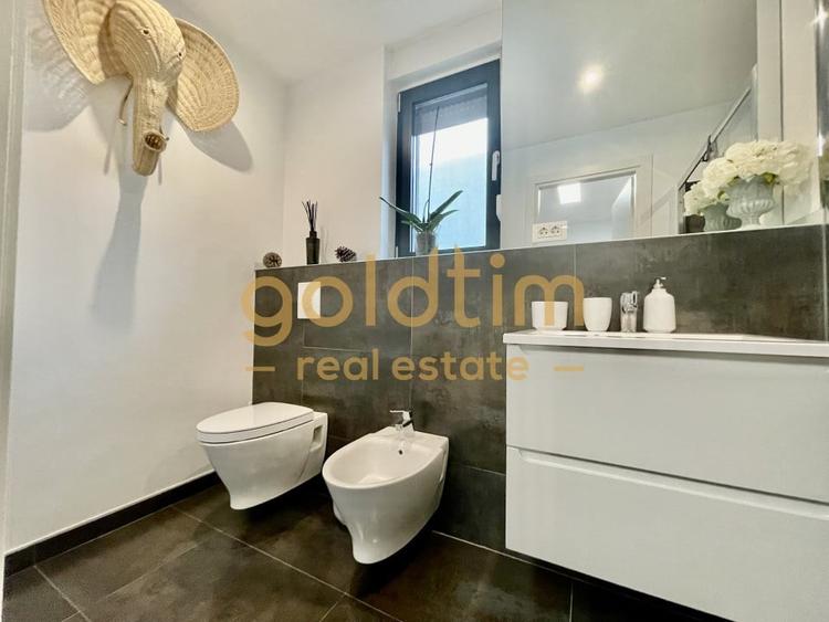 Casă individuală cu 5 camere cu Canalizare în Pipera