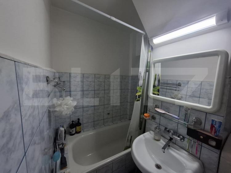 Apartament cu 2 camere decomandat în Micro 16