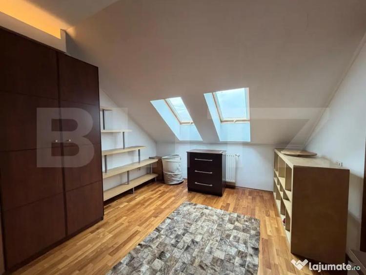 Apartament cu 3 camere decomandat în Bogdăneștilor