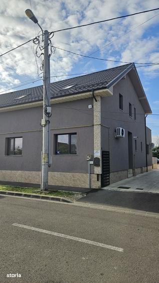 Casă cu 4 camere în Iosia