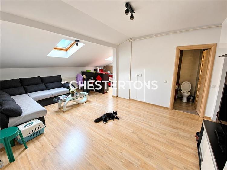 Apartament cu 2 camere semidecomandat în Prelungirea Ghencea