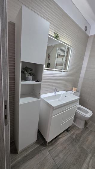 Apartament cu 2 camere decomandat în Runcu