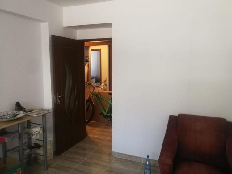 Garsonieră decomandată în Metalurgiei