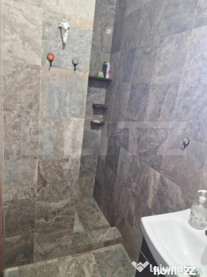 Casă cu 3 camere cu Teren 3300 Mp în Bonț