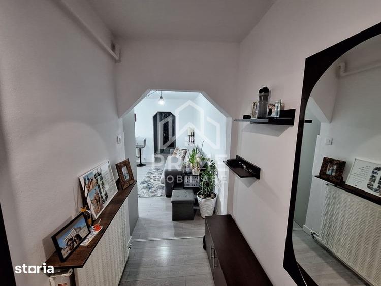 Apartament cu 3 camere, mobilat în Cetate