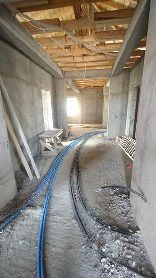 Casă individuală cu 4 camere cu Canalizare în Cumpăna