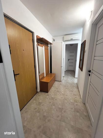 Apartament cu 2 camere decomandat în Aviației