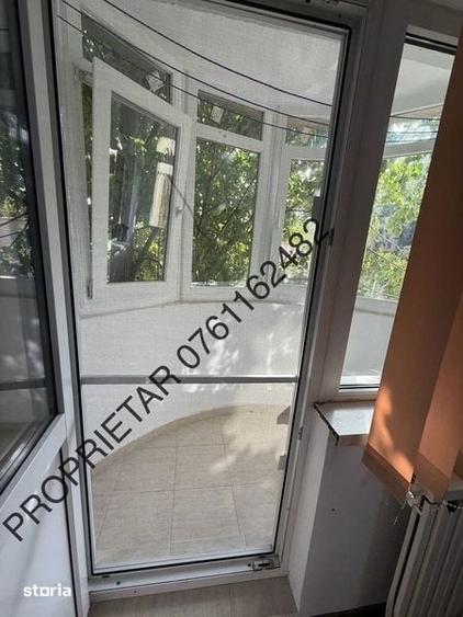 Garsonieră decomandată în Titan