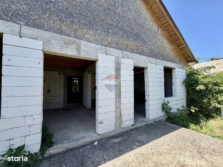 Casă cu 3 camere în Sârbi