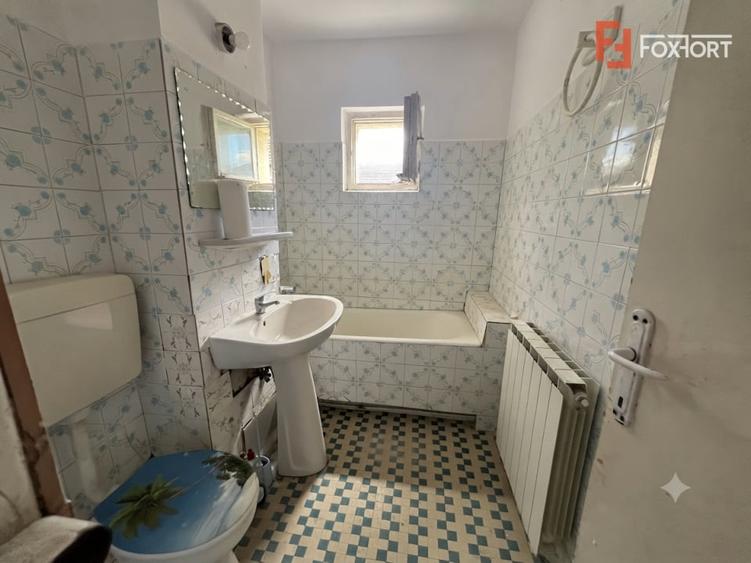 Apartament cu 2 camere semidecomandat în Aradului