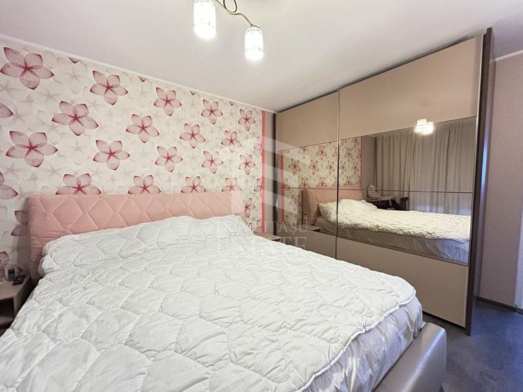 Duplex cu 6 camere cu Canalizare în Central
