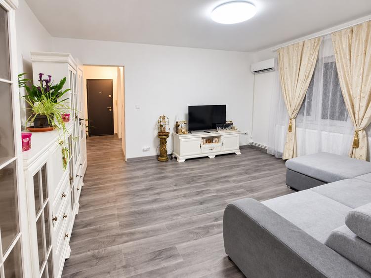 Apartament cu 2 camere semidecomandat în Dâmbovița
