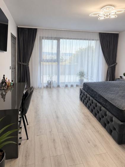 Casă cu 3 camere în Central